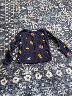 Kyte baby Long-Sleeve Navy Top with Colorful Leaf Print